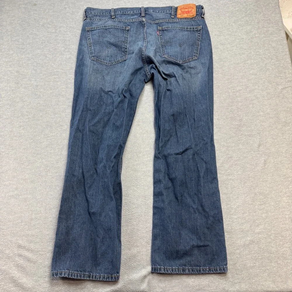 Levis light stain